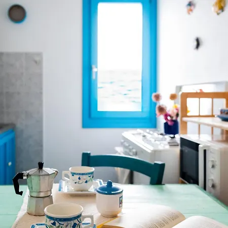 Apartment Grazioso Bilocale Fronte Mare *