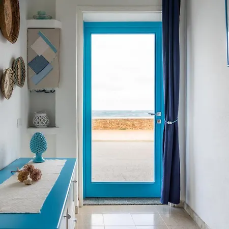 Apartment Grazioso Bilocale Fronte Mare Santa Lucia (Sardinia)